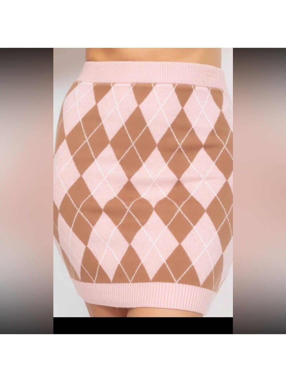 NWT🤍BOUTIQUE SKIRT